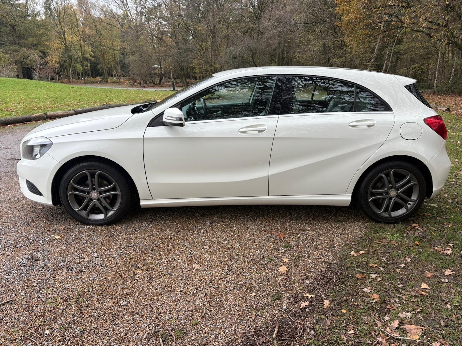Used Mercedes-Benz A-Class 2015 for sale - 76717636: Photo 6
