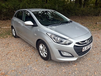 2012 (62) - 1.6 CRDi Active 5dr Auto