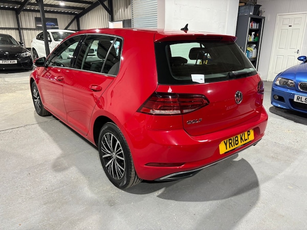 Used Volkswagen Golf 2018 for sale - 76262852: Photo 4