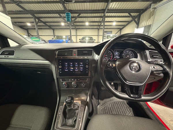 Used Volkswagen Golf 2018 for sale - 76262852: Photo 9