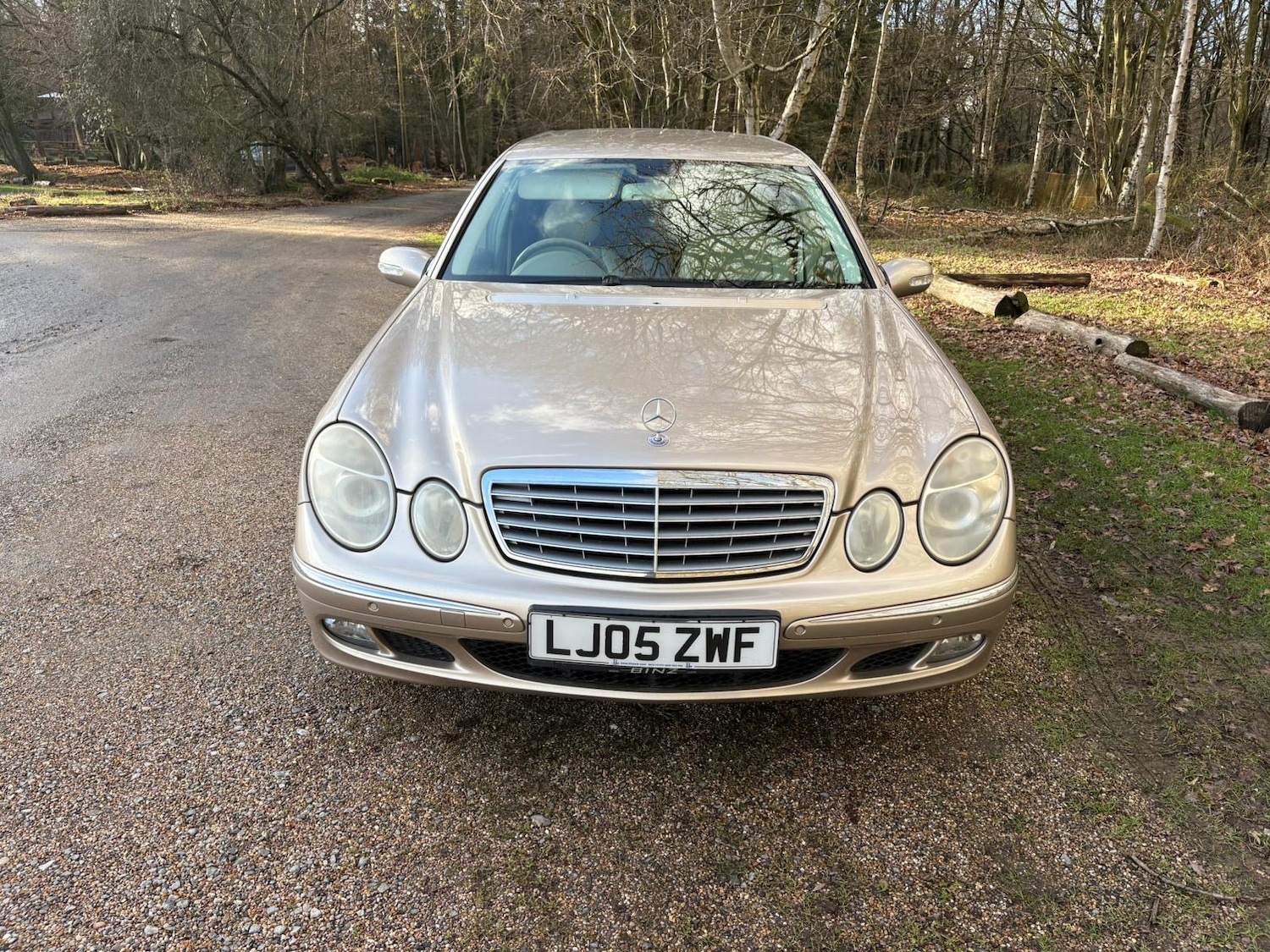Used Mercedes-Benz E Class 2005 for sale - 77296794: Photo 2
