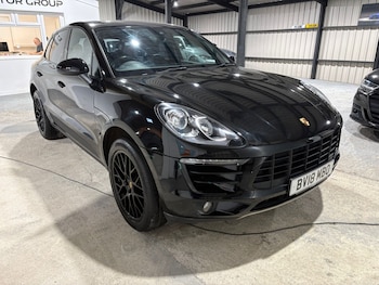 Used Porsche Macan 2018 for sale - 77741366: Photo