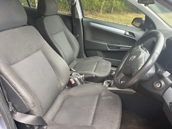Used Vauxhall Astra 2005 for sale - 76252684: Photo 15