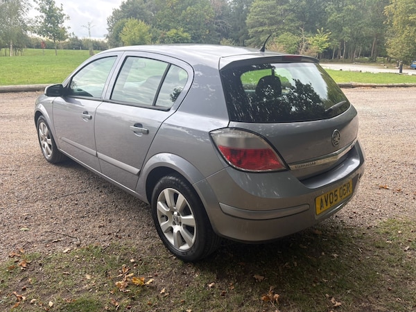 Used Vauxhall Astra 2005 for sale - 76252684: Photo 5