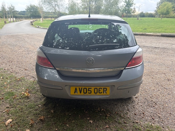 Used Vauxhall Astra 2005 for sale - 76252684: Photo 6