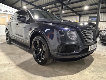Used Bentley Bentayga 2018 for sale - 77247438: Photo