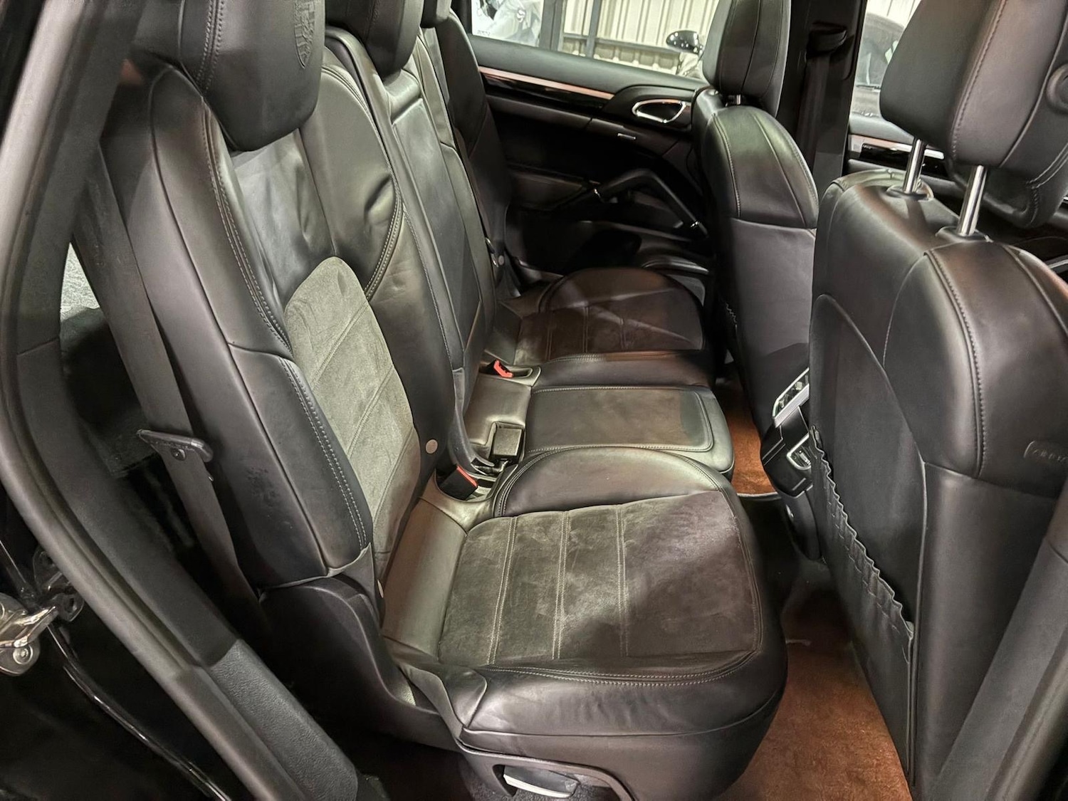 Used Porsche Cayenne 2017 for sale - 76488627: Photo 16