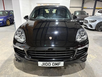 Used Porsche Cayenne 2017 for sale - 76488627: Photo
