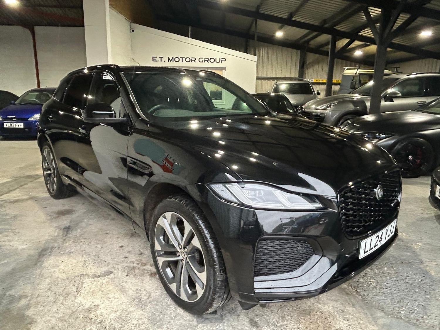 Used Jaguar F-Pace 2024 for sale - 77180769: Photo 3