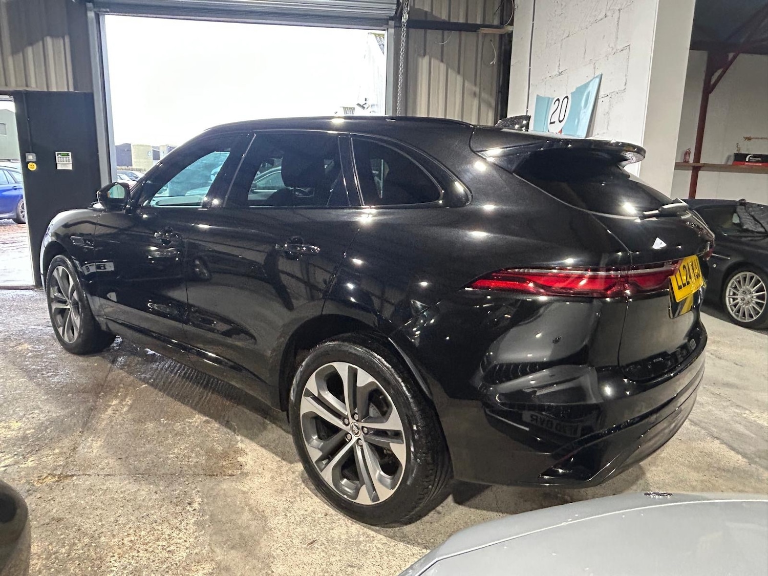 Used Jaguar F-Pace 2024 for sale - 77180769: Photo 7