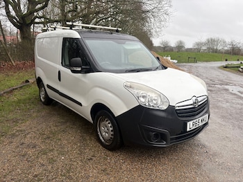 Used Vauxhall Combo 2015 for sale - 77474655: Photo