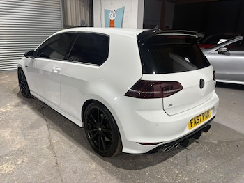 Used Volkswagen Golf 2016 for sale - 76418126: Photo