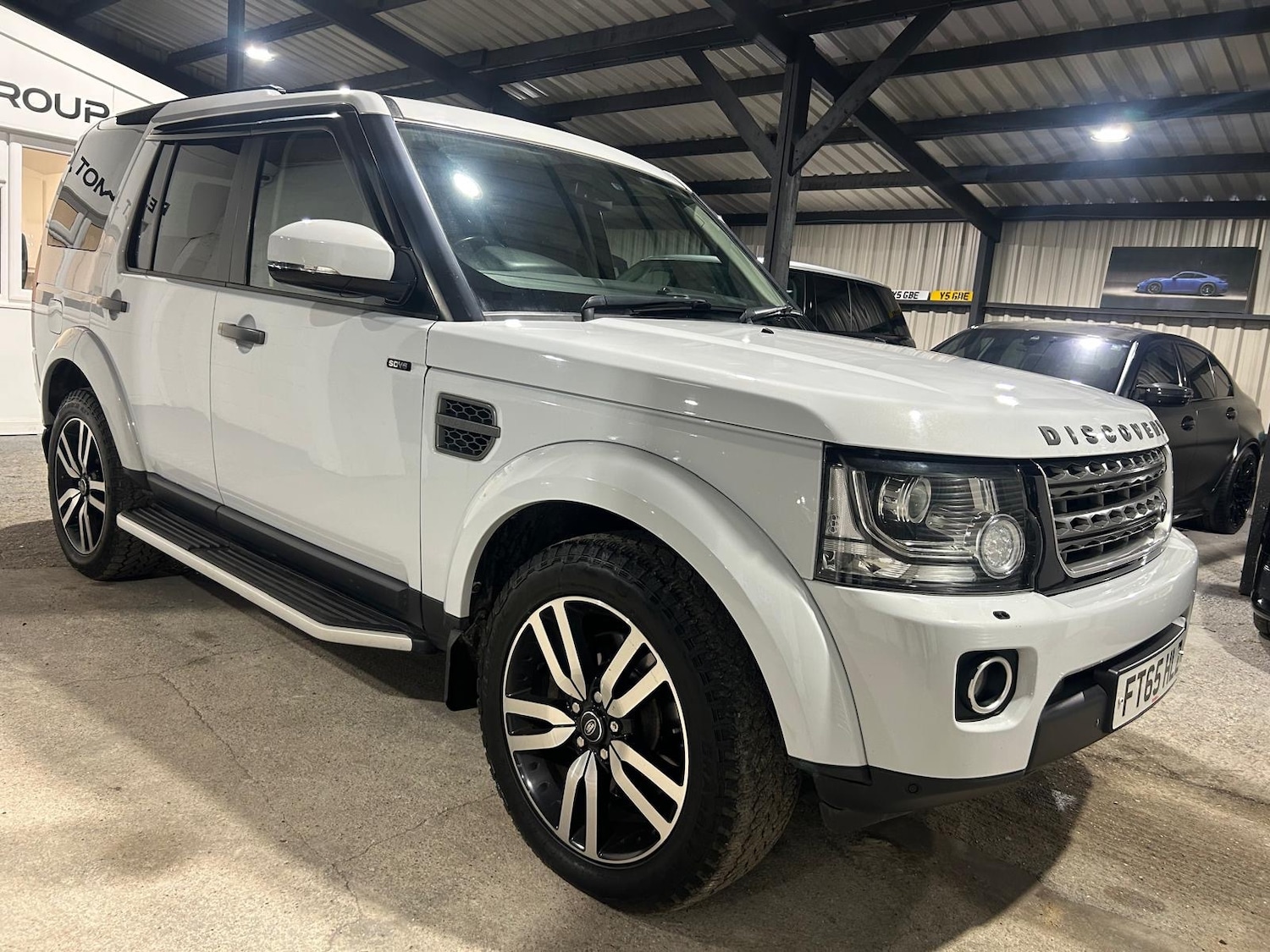 Used Land Rover Discovery 2015 for sale - 77502714: Photo 2
