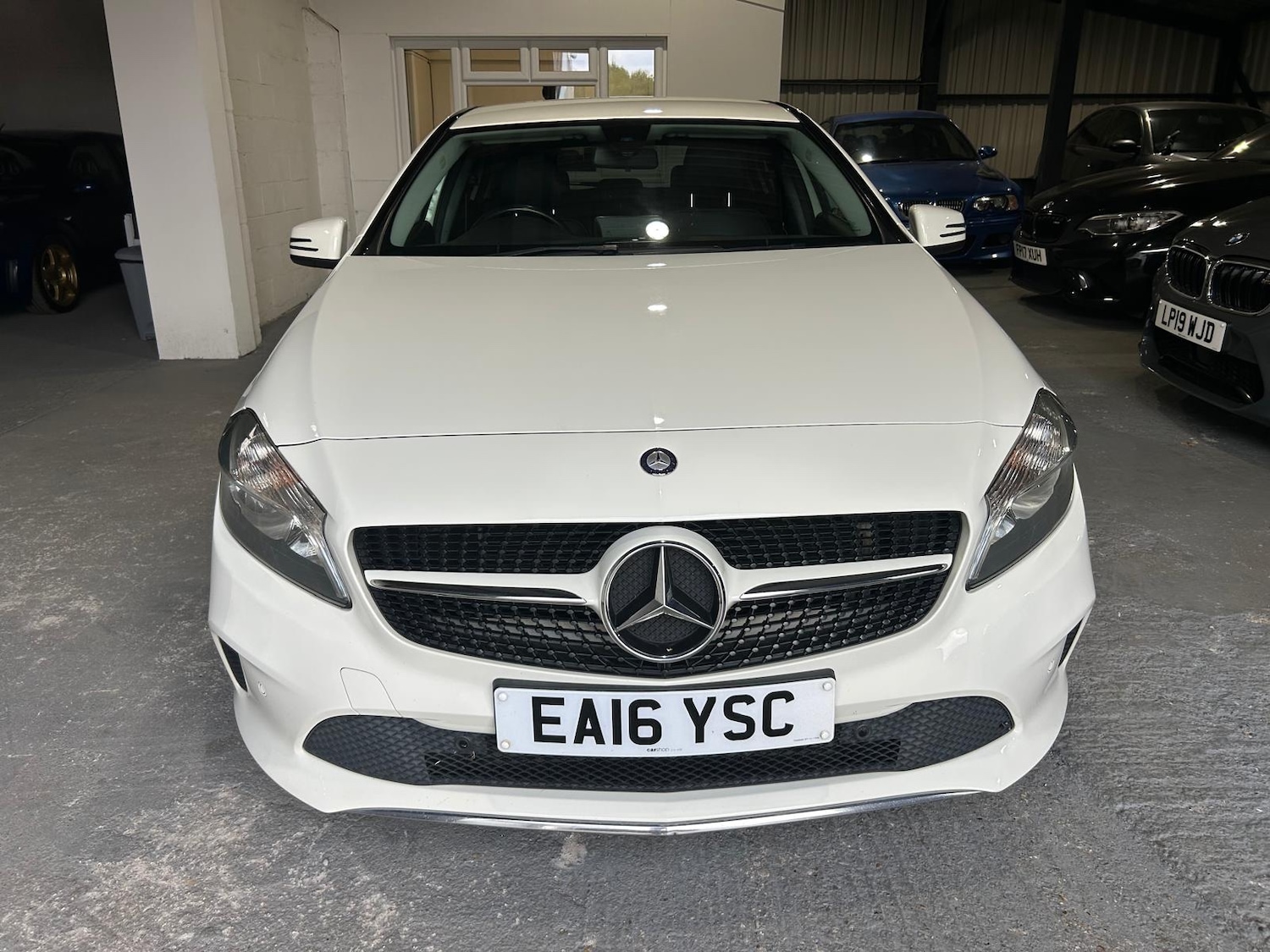 Used Mercedes-Benz A-Class 2016 for sale - 76518588: Photo 2