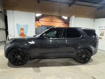 Used Land Rover Discovery 2018 for sale - 78522074: Photo