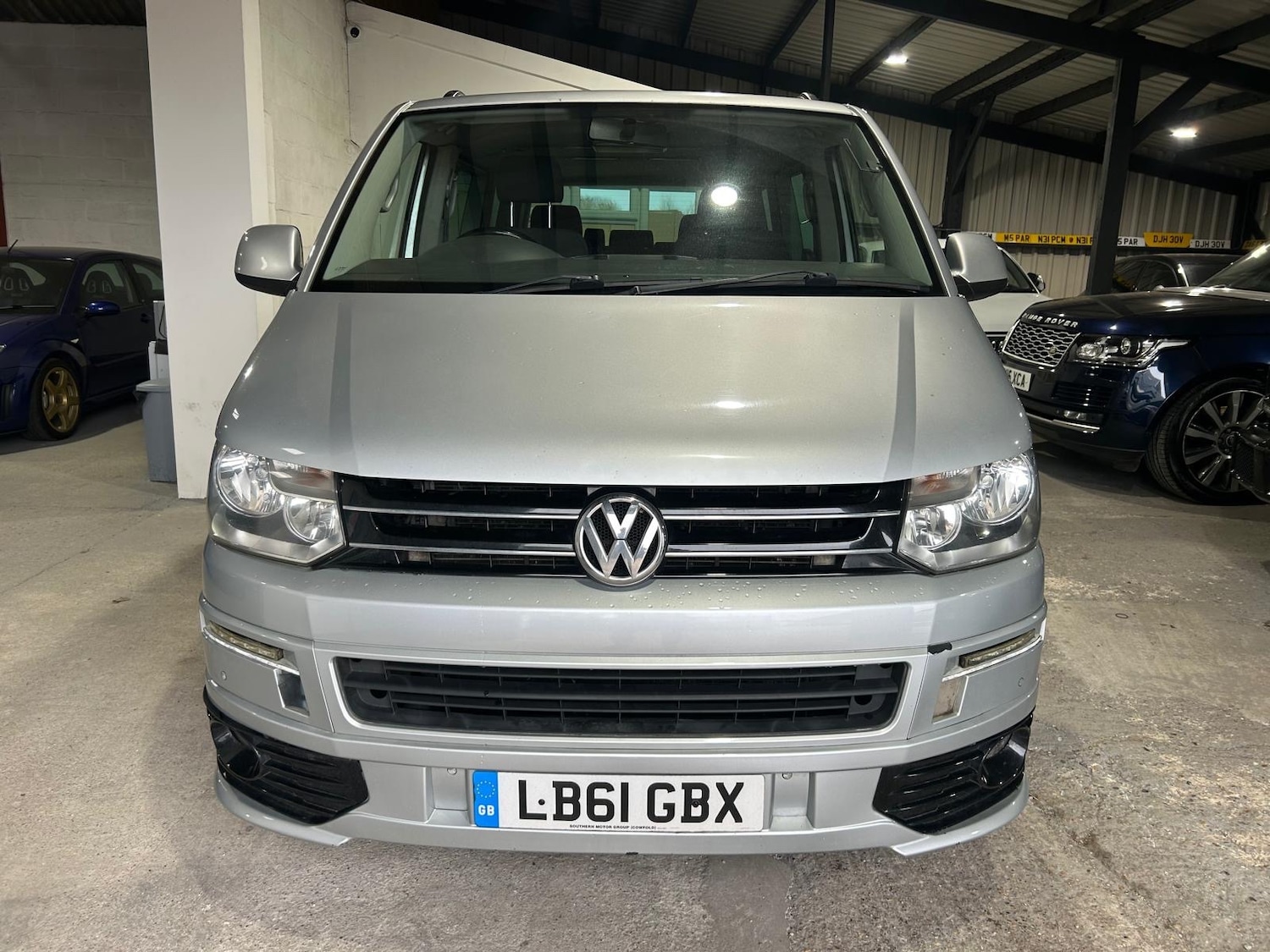 Used Volkswagen Caravelle 2012 for sale - 77617795: Photo 2