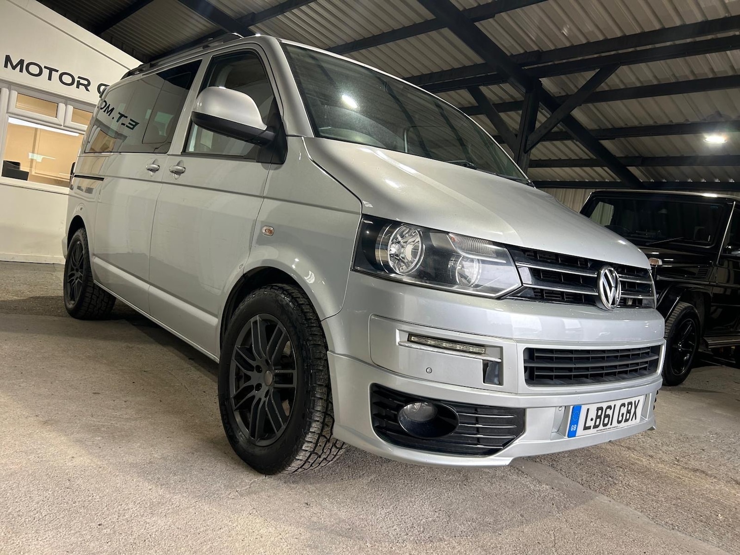 Used Volkswagen Caravelle 2012 for sale - 77617795: Photo 4