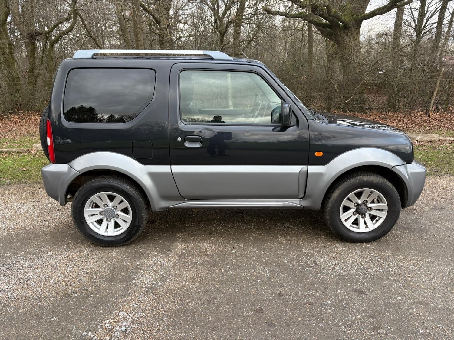 Used Suzuki Jimny 2012 for sale - 77296863: Photo 3