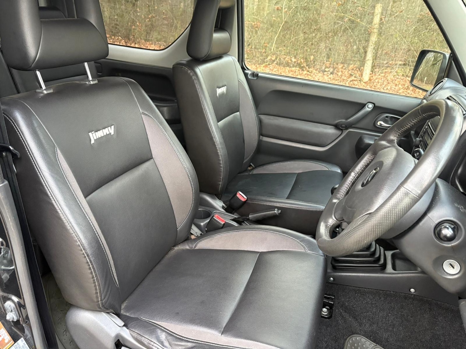 Used Suzuki Jimny 2012 for sale - 77296863: Photo 5