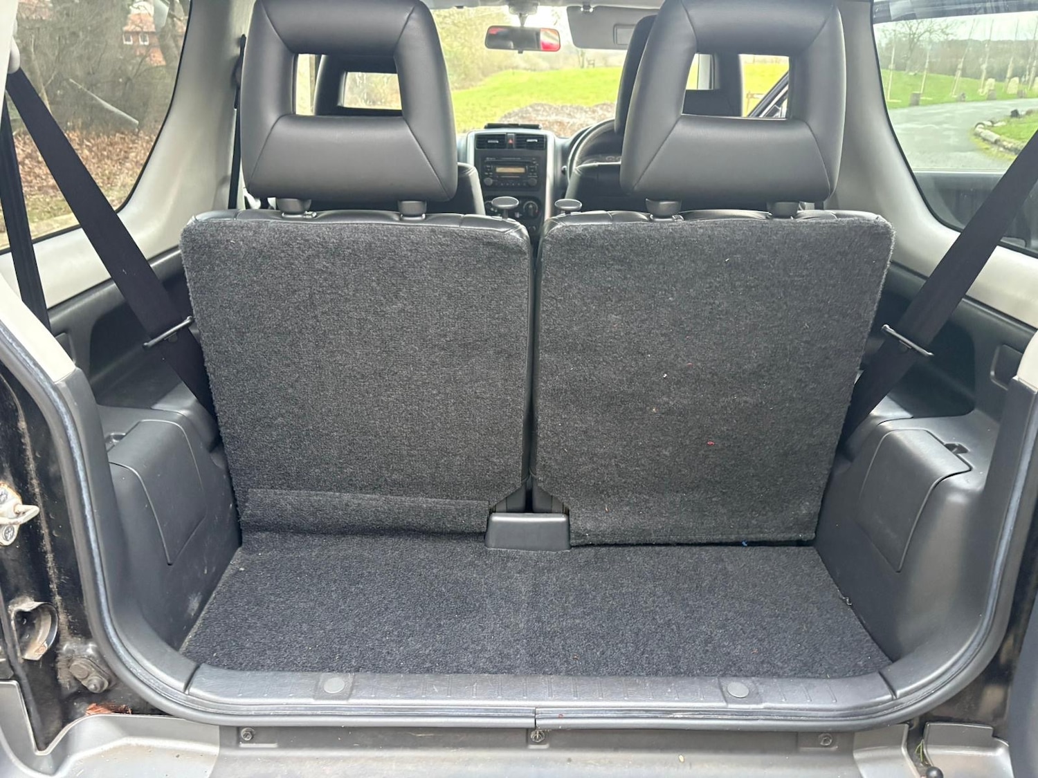 Used Suzuki Jimny 2012 for sale - 77296863: Photo 6