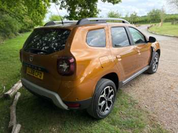 Used Dacia Duster 2018 for sale - 74594239: Photo