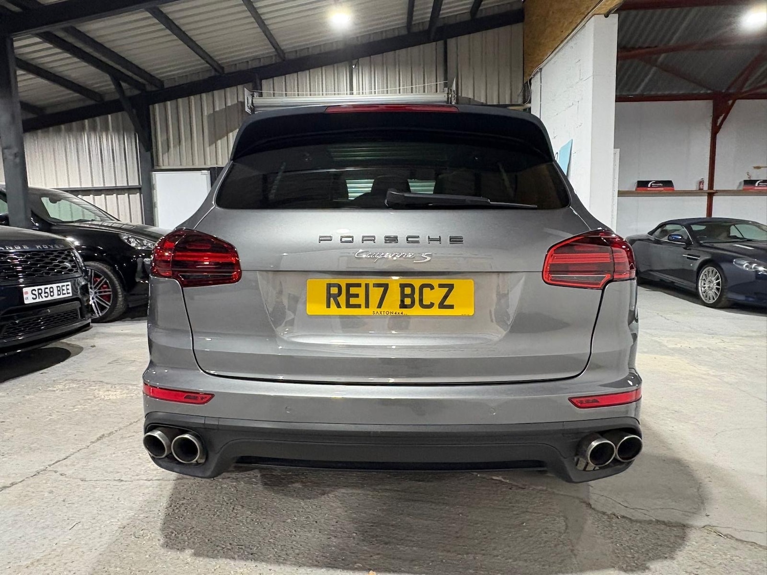 Used Porsche Cayenne 2017 for sale - 77125251: Photo 2