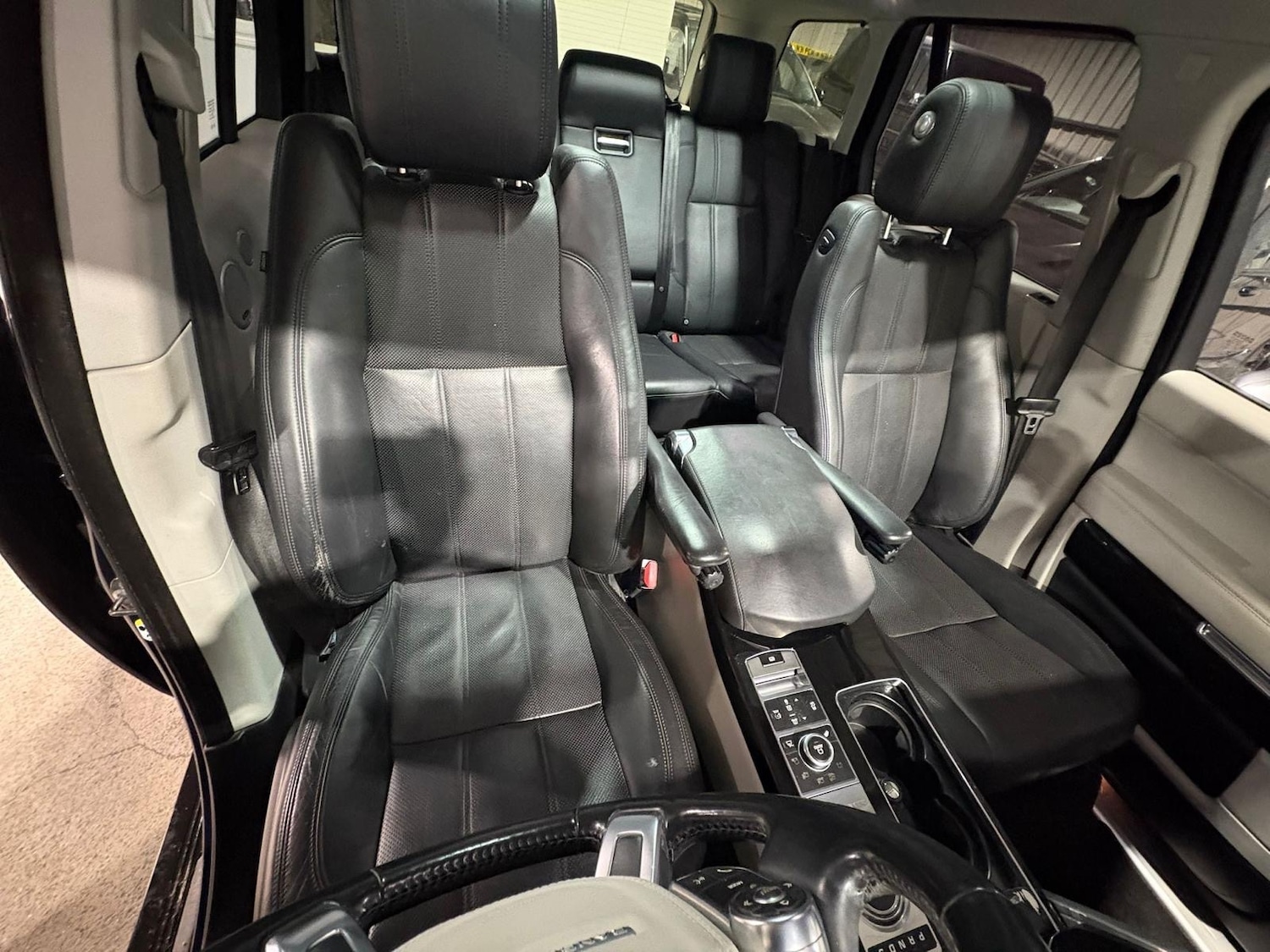 Used Land Rover Range Rover 2015 for sale - 77758711: Photo 7