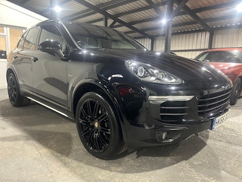 Used Porsche Cayenne 2016 for sale - 75314717: Photo