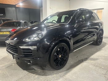 Used Porsche Cayenne 2016 for sale - 75314717: Photo