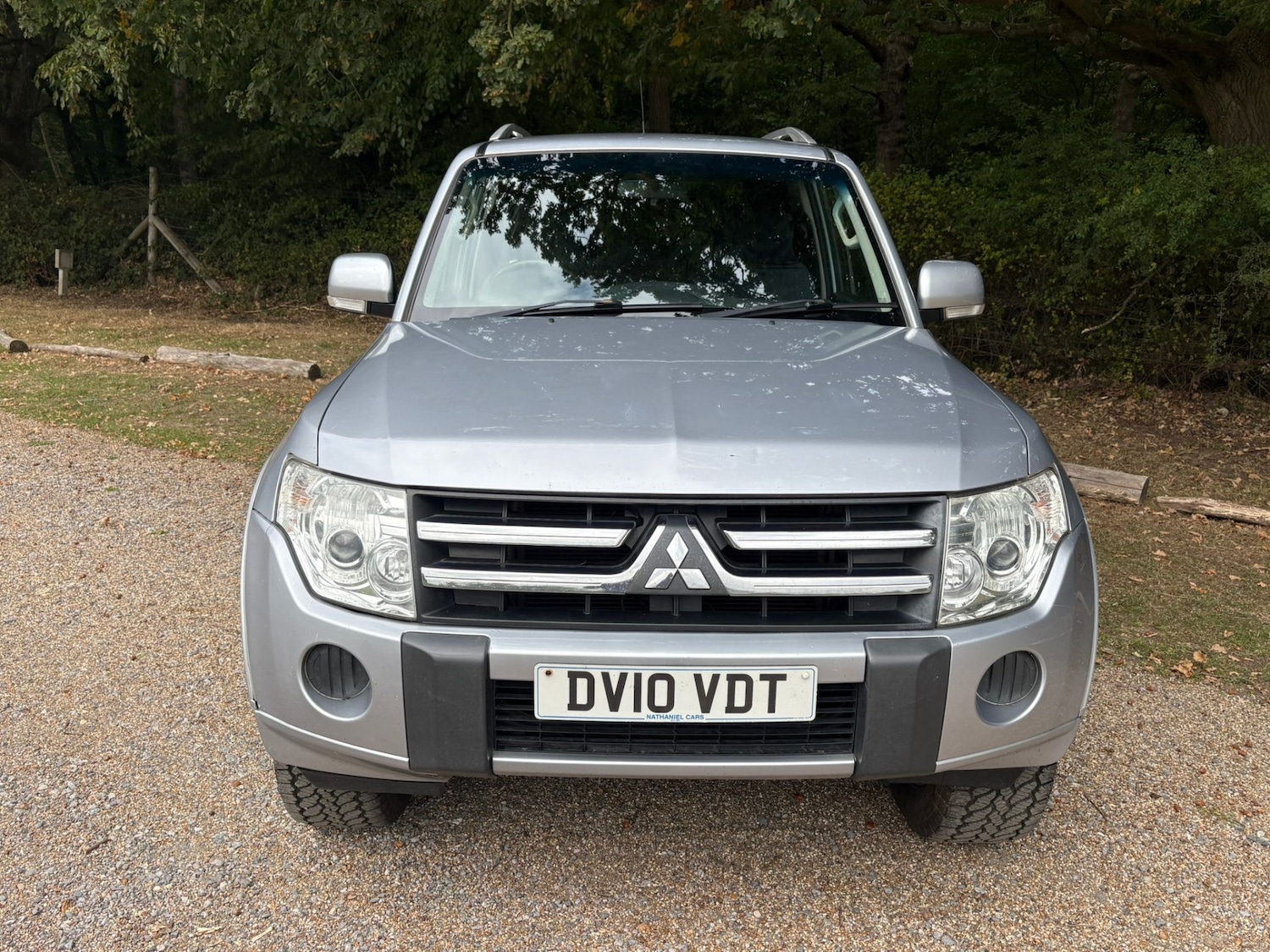 Used Mitsubishi Shogun 2010 for sale - 76090957: Photo 2