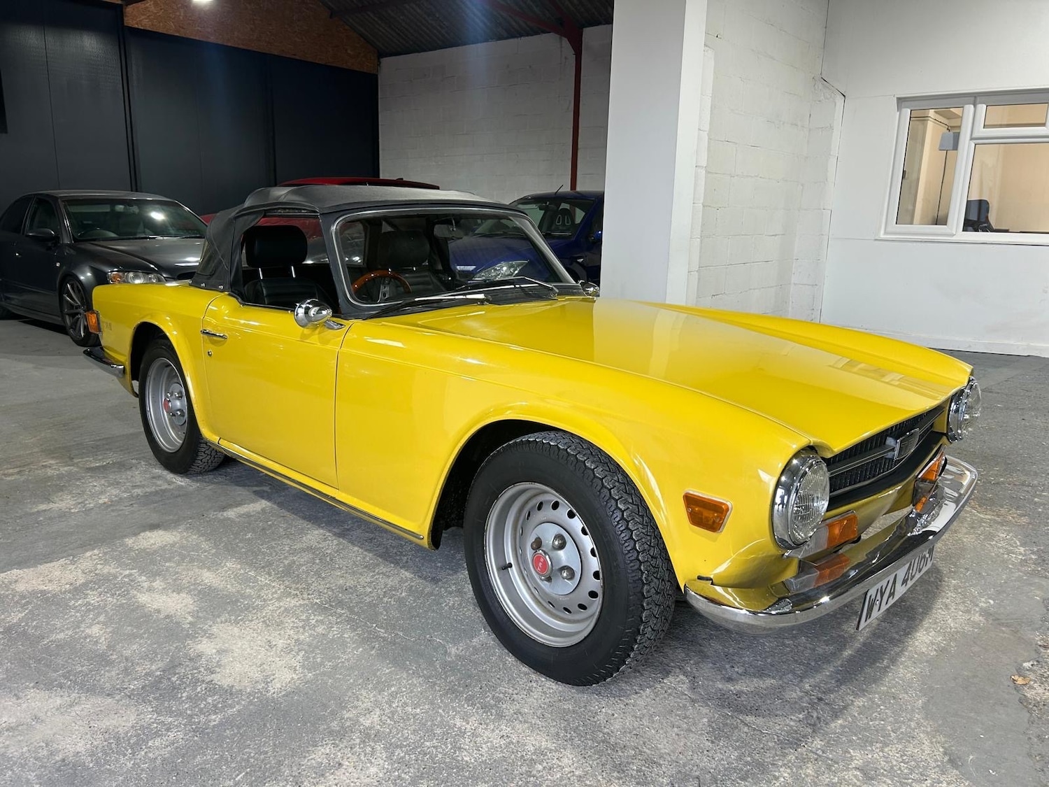Used Triumph TR6 1974 for sale - 76403493: Photo 2