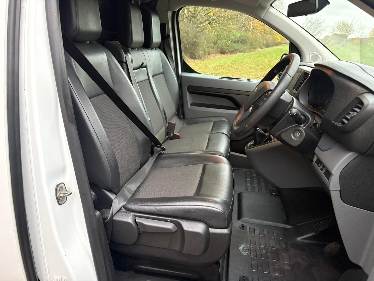 Used Peugeot Expert 2021 for sale - 76798776: Photo 12