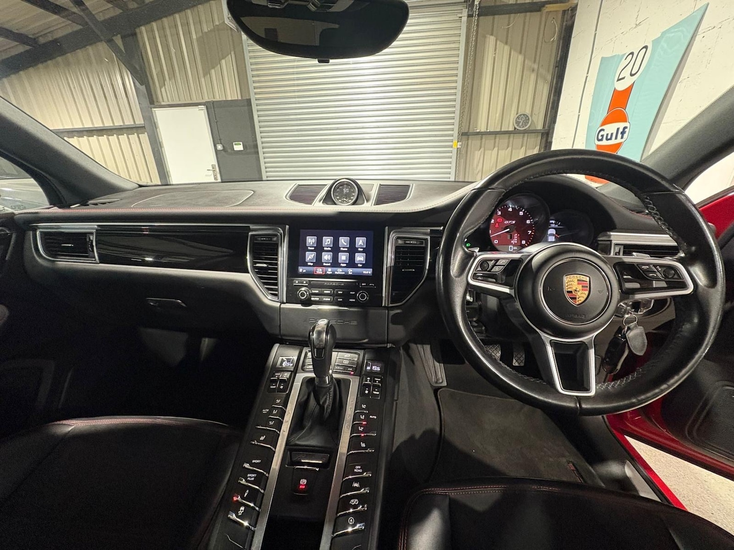 Used Porsche Macan 2016 for sale - 76488616: Photo 11