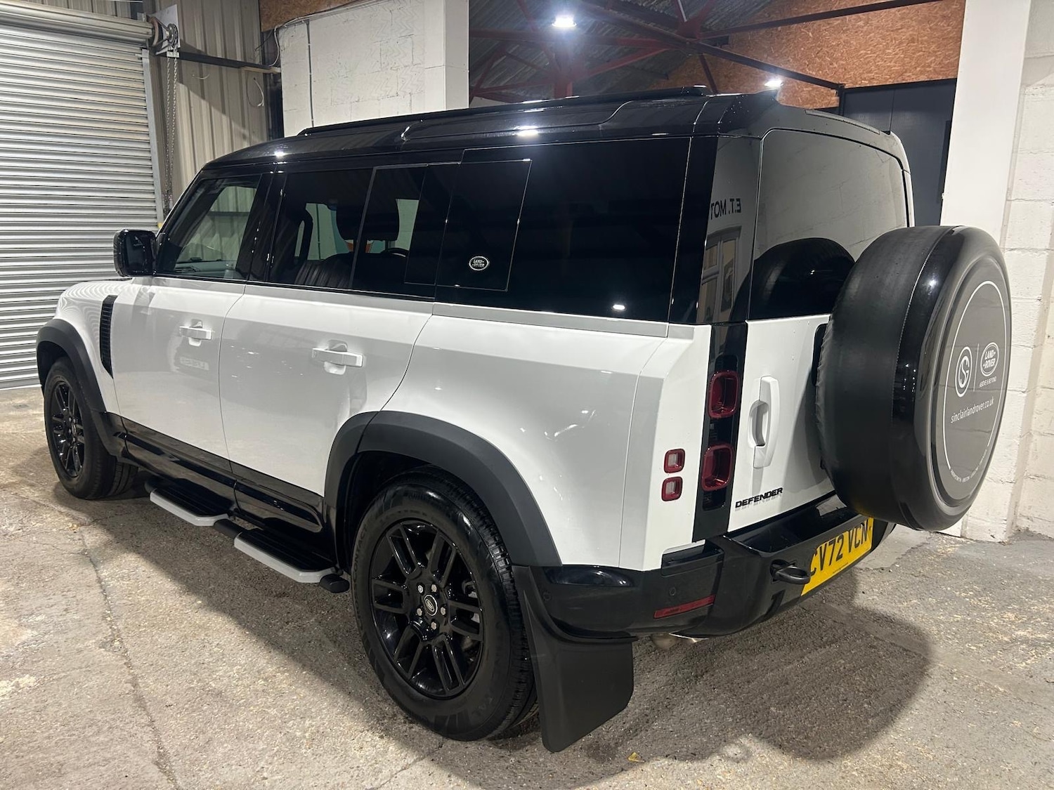 Used Land Rover Defender 2022 for sale - 77398450: Photo 12