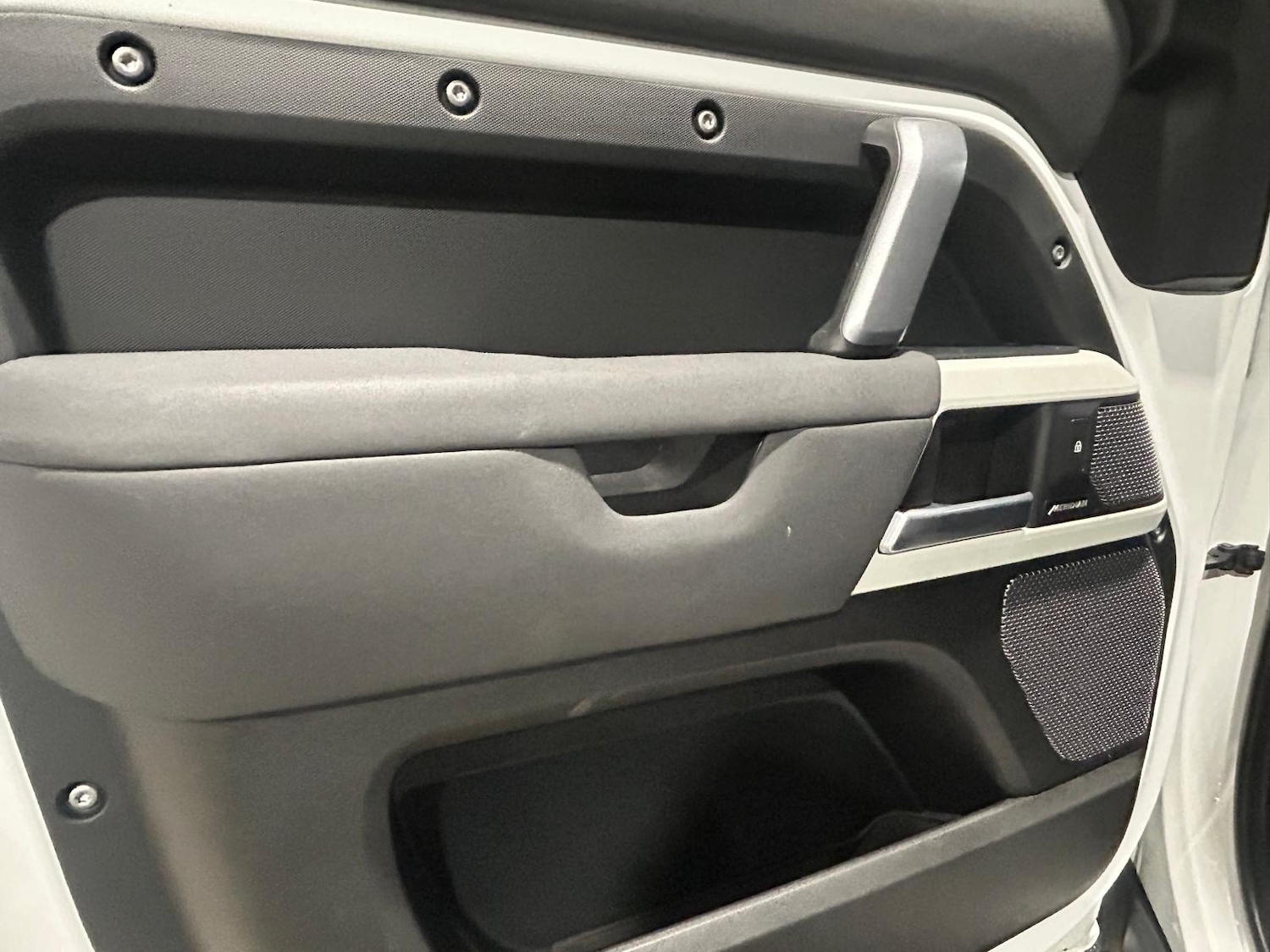 Used Land Rover Defender 2022 for sale - 77398450: Photo 24