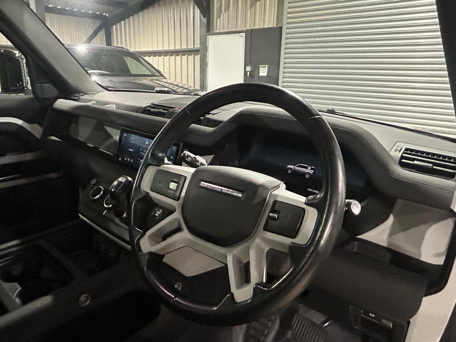 Used Land Rover Defender 2022 for sale - 77398450: Photo 28