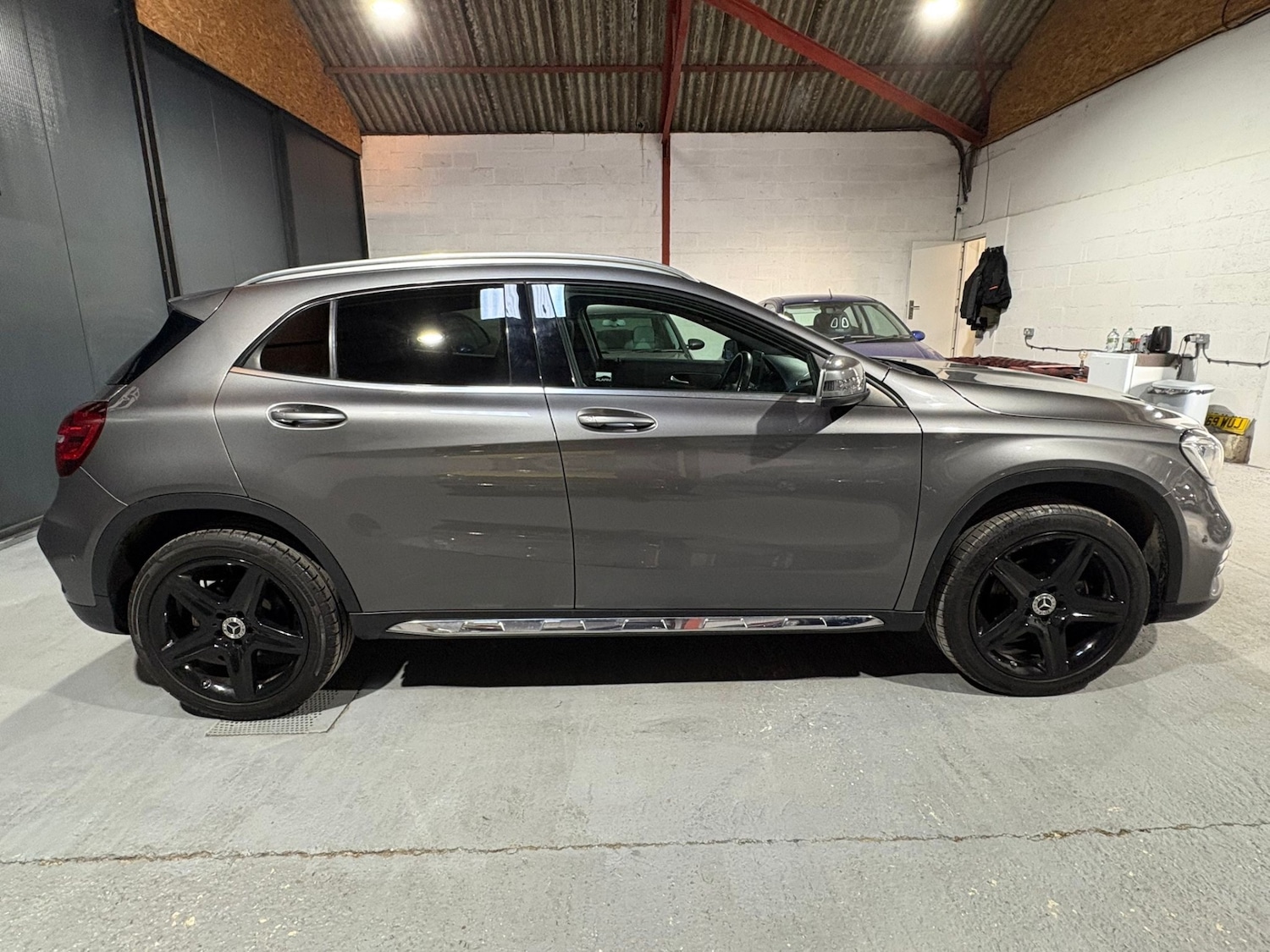 Used Mercedes-Benz GLA 2019 for sale - 76444403: Photo 2
