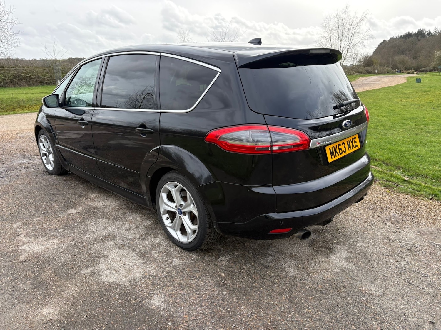 Used Ford Grand C-Max 2017 for sale - 77917362: Photo 10