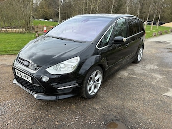 Used Ford Grand C-Max 2017 for sale - 77917362: Photo
