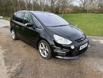 Used Ford Grand C-Max 2017 for sale - 77917362: Photo