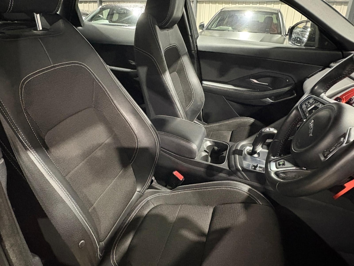 Used Jaguar E-Pace 2019 for sale - 77474524: Photo 8