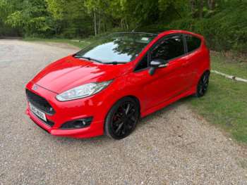 2015 (15) - 1.0 EcoBoost 140 Zetec S Red 3dr