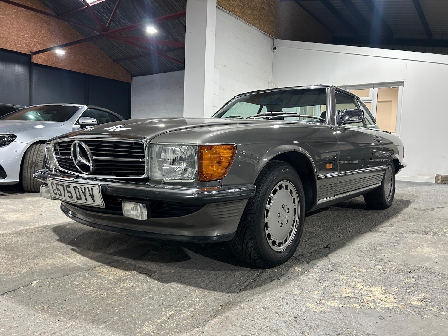 Used Mercedes-Benz S Class 1986 for sale - 76418132: Photo 8