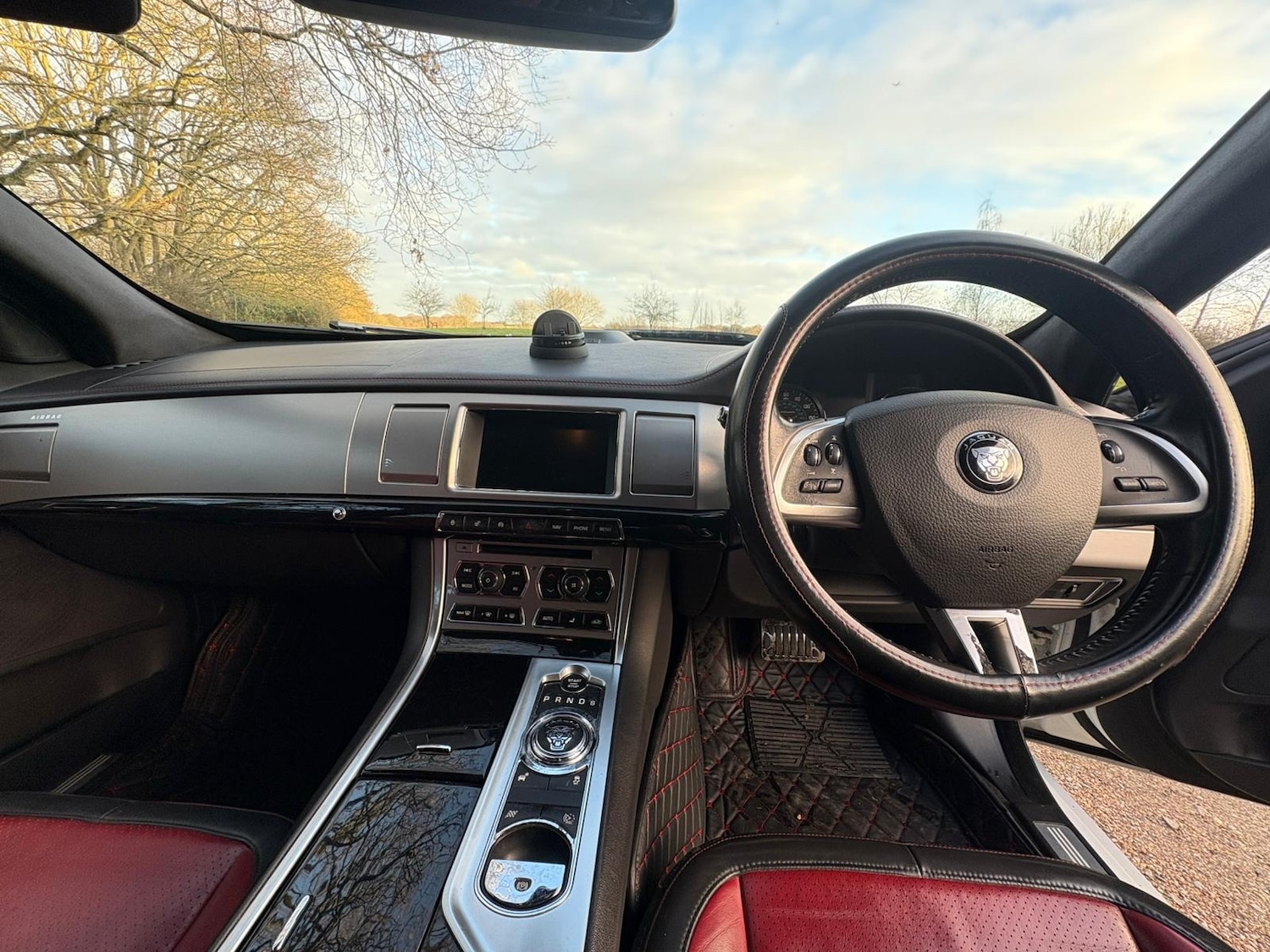 Used Jaguar XF 2014 for sale - 77028318: Photo 7