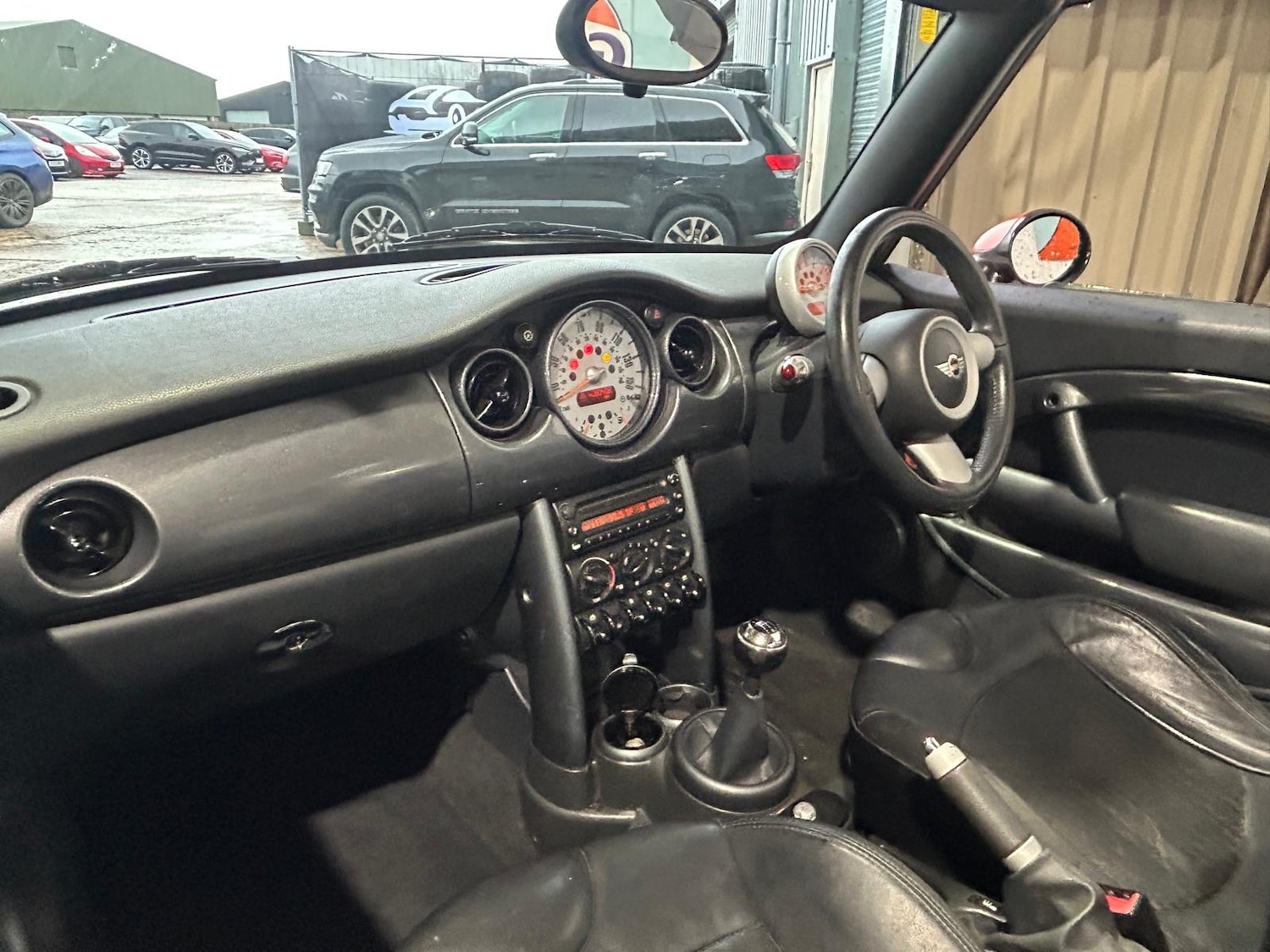 Used MINI Convertible 2006 for sale - 77180774: Photo 13