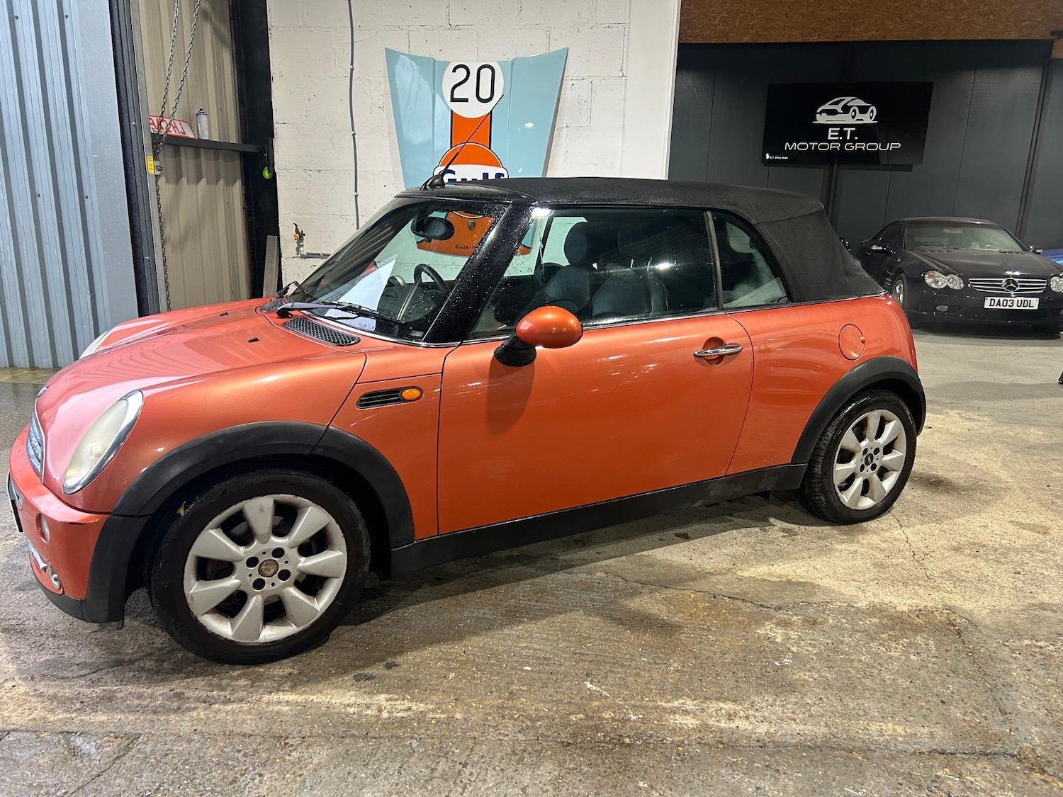 Used MINI Convertible 2006 for sale - 77180774: Photo 5