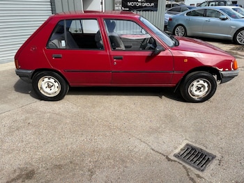 Used Peugeot 205 1990 for sale - 78698347: Photo