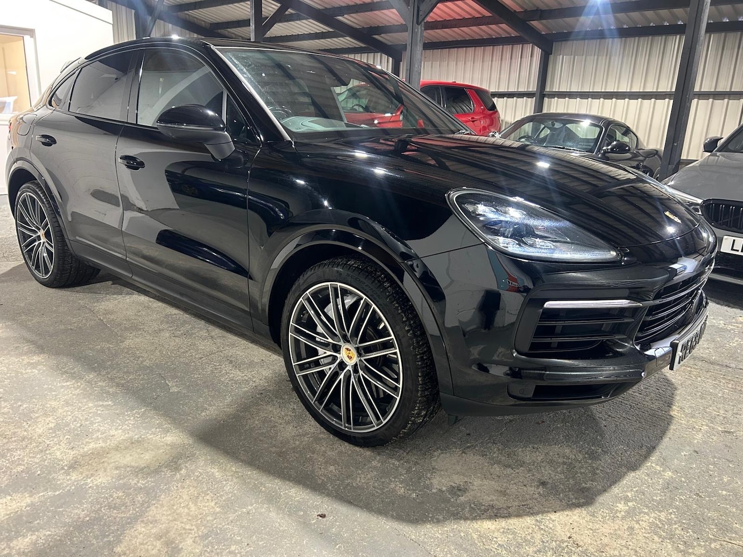 Used Porsche Cayenne 2019 for sale - 76444409: Photo 1