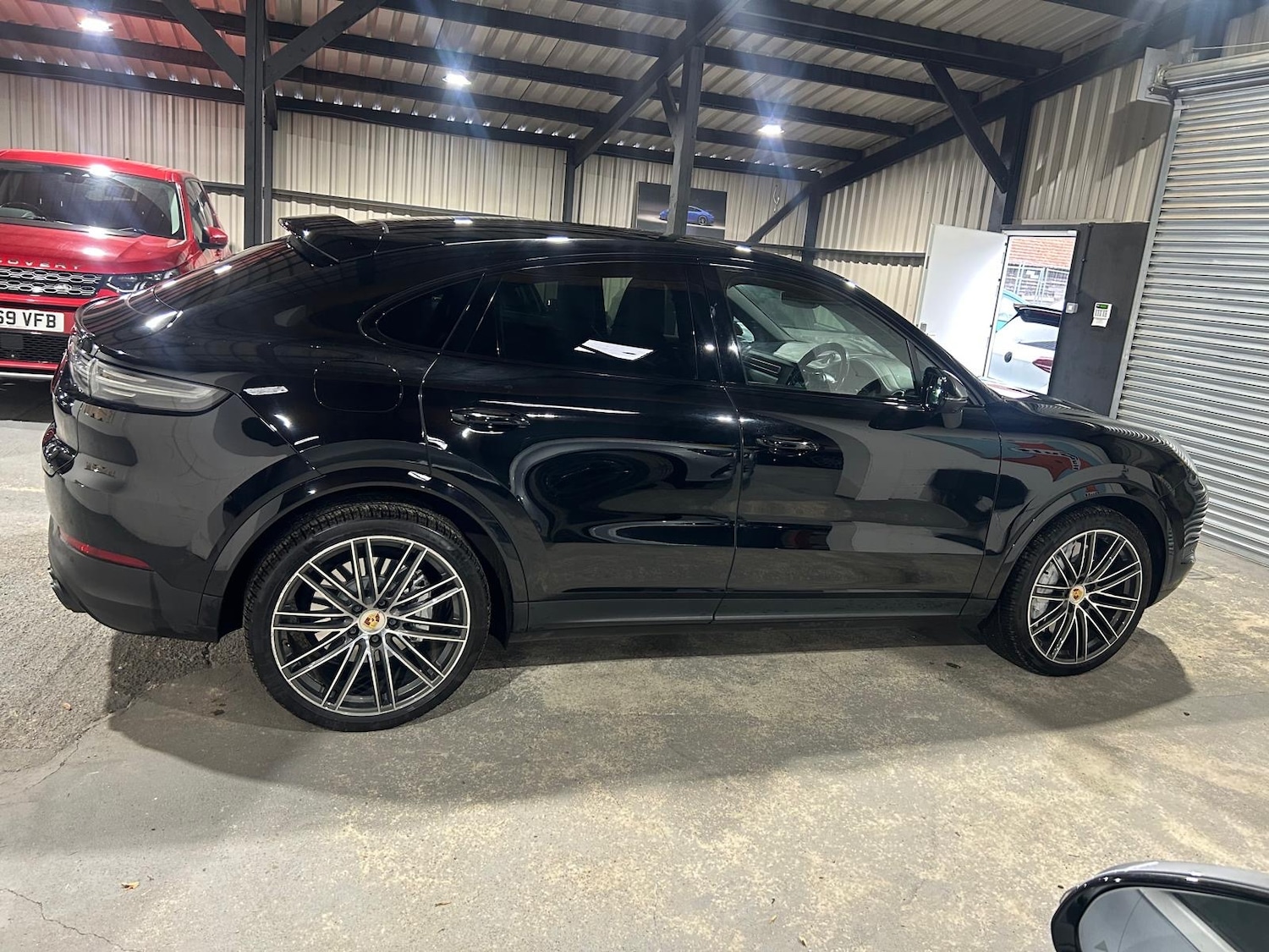 Used Porsche Cayenne 2019 for sale - 76444409: Photo 11