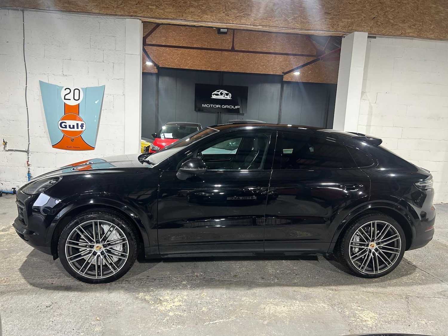 Used Porsche Cayenne 2019 for sale - 76444409: Photo 4